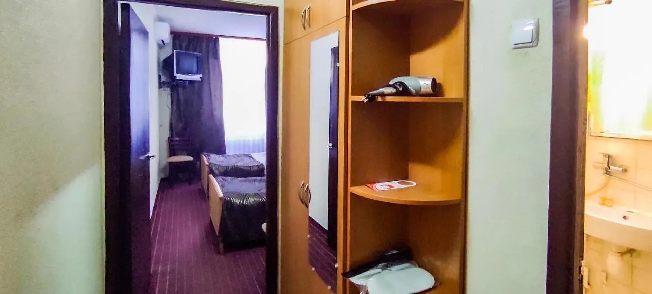 Kozatskiy Hotel Kijev 2*,  Ukrajna